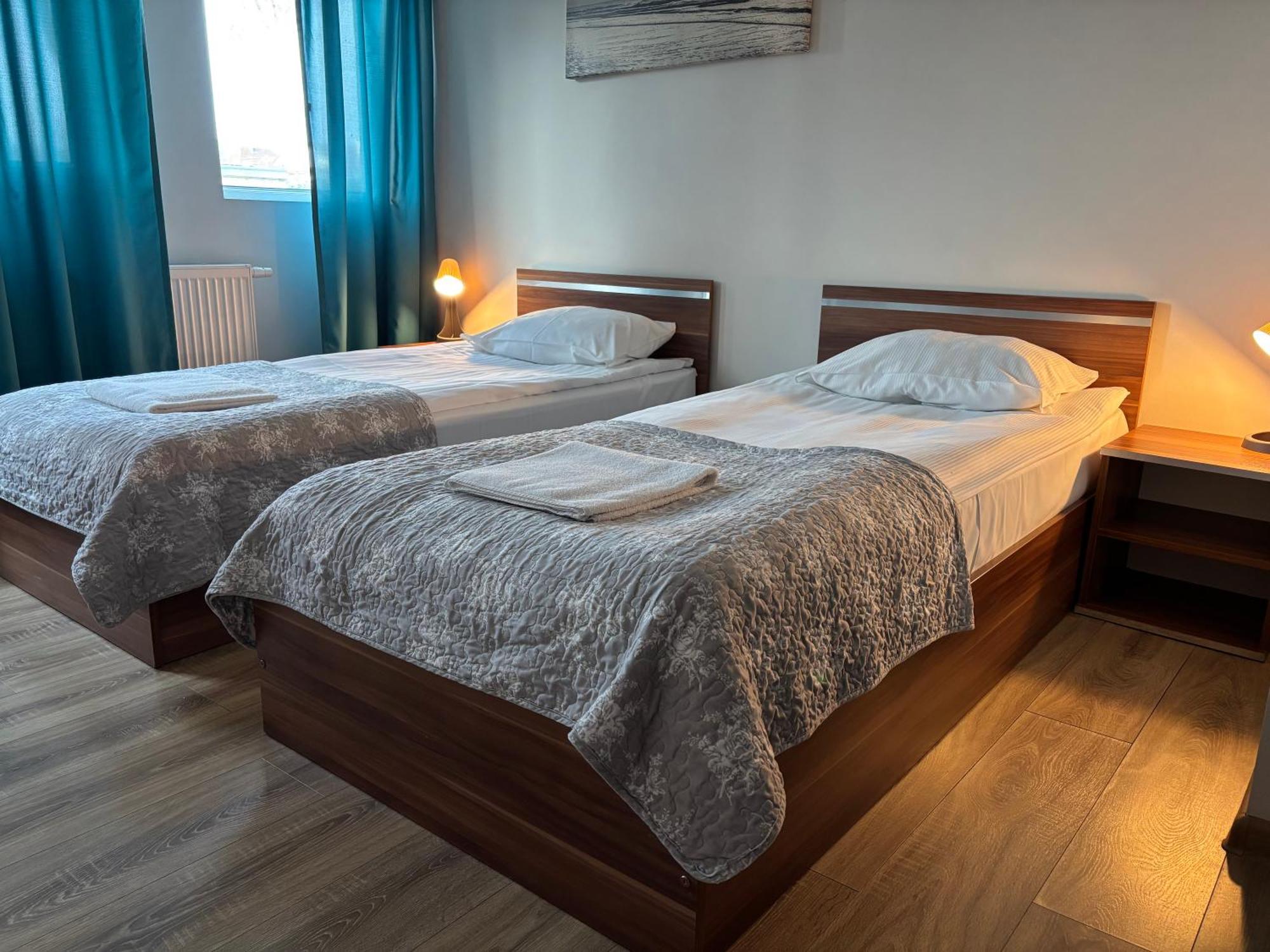 M&A Guest Rooms Łomża Buitenkant foto